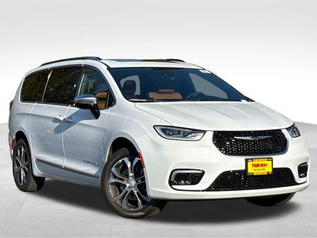 2026 Chrysler Pacifica PACIFICA PINNACLE AWD