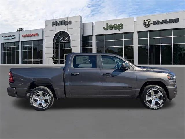 2026 RAM Ram 1500 RAM 1500 EXPRESS CREW CAB 4X2 57 BOX 2026 RAM Ram 1500 RAM 1500 EXPRESS CREW CAB 4X2 57 BOX
