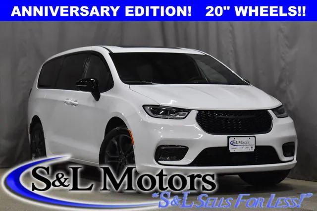 2026 Chrysler Pacifica PACIFICA SELECT AWD