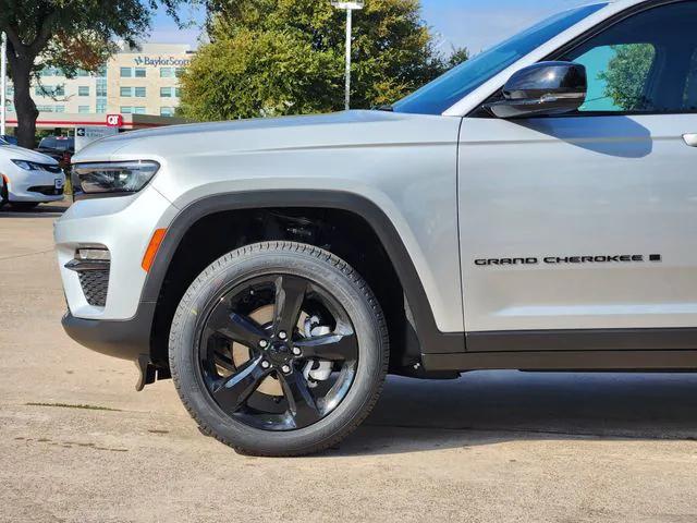 2025 Jeep Grand Cherokee Limited 4x2
