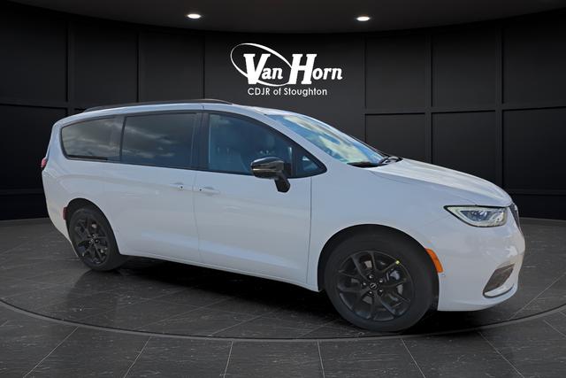2026 Chrysler Pacifica PACIFICA LIMITED AWD
