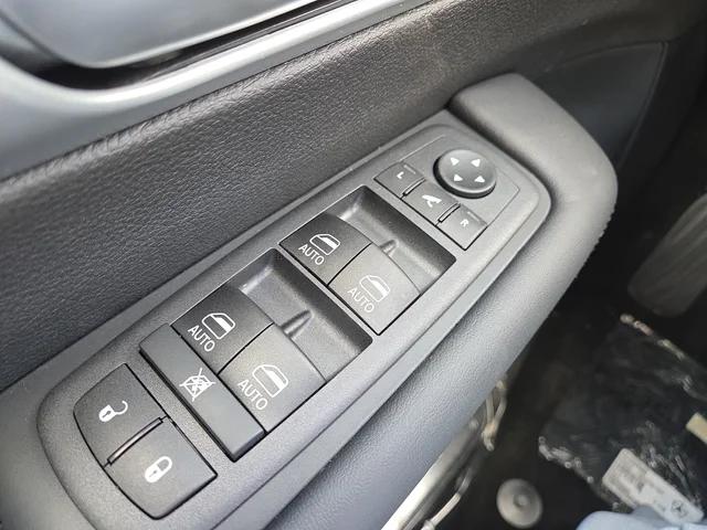 2026 Chrysler Pacifica Limited AWD
