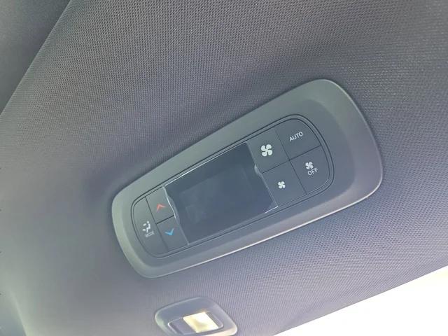 2026 Chrysler Pacifica Limited AWD