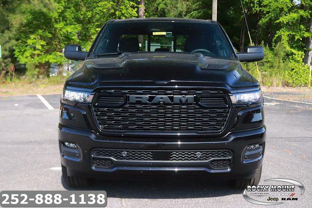2026 Ram 1500 Express Crew Cab 4x4 5'7" Box