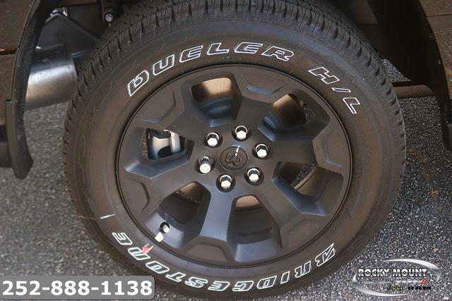 2026 Ram 1500 Express Crew Cab 4x4 5'7" Box