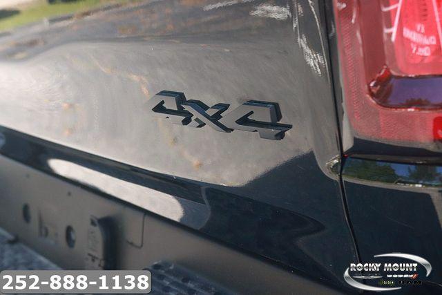 2026 Ram 1500 Express Crew Cab 4x4 5'7" Box