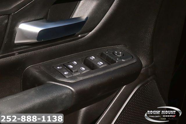 2026 Ram 1500 Express Crew Cab 4x4 5'7" Box