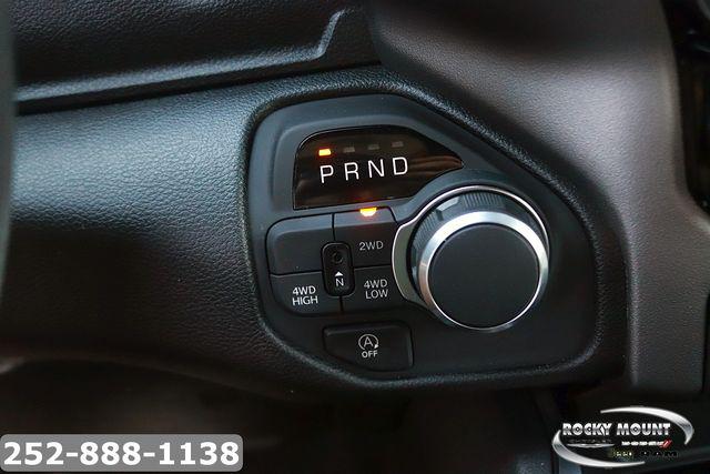 2026 Ram 1500 Express Crew Cab 4x4 5'7" Box