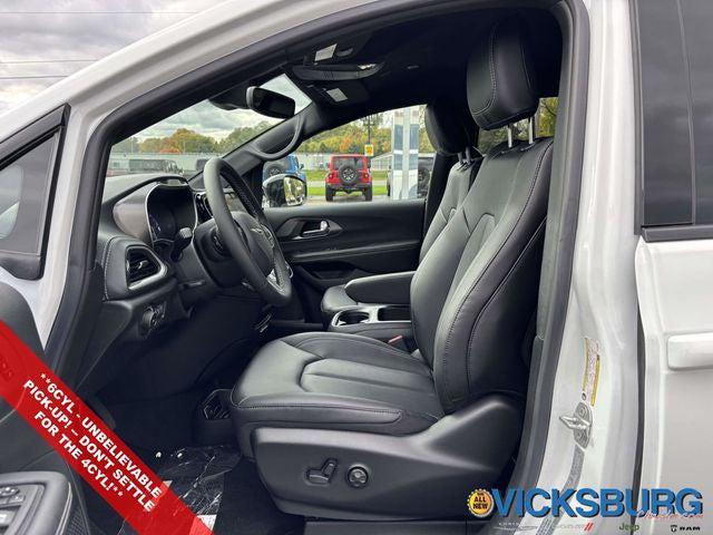 2026 Chrysler Pacifica PACIFICA SELECT AWD 2026 Chrysler Pacifica PACIFICA SELECT AWD