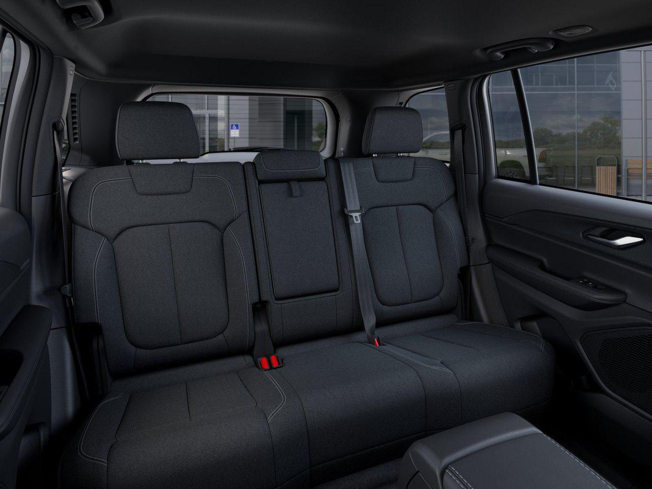 New 2025 Diamond Black Crystal Pearl-Coat Exterior Paint Jeep Laredo X image 42