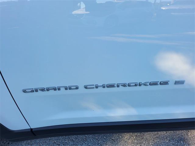 2025 Jeep Grand Cherokee GRAND CHEROKEE LIMITED 4X2
