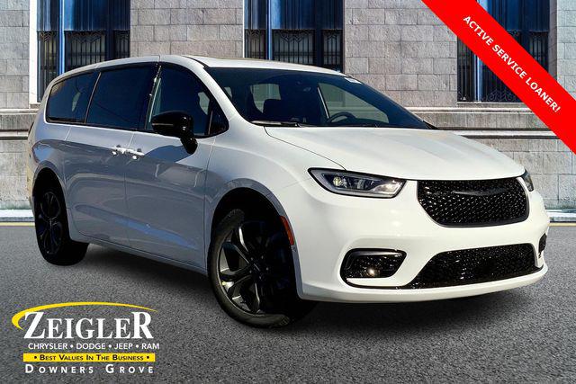 2026 Chrysler Pacifica PACIFICA SELECT AWD