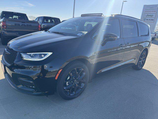 2026 Chrysler Pacifica PACIFICA LIMITED 2026 Chrysler Pacifica PACIFICA LIMITED