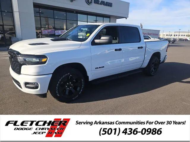 2026 RAM Ram 1500 RAM 1500 EXPRESS CREW CAB 4X4 57 BOX