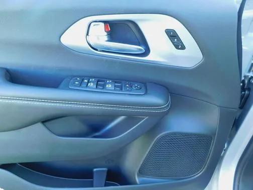 2026 Chrysler Pacifica Limited AWD