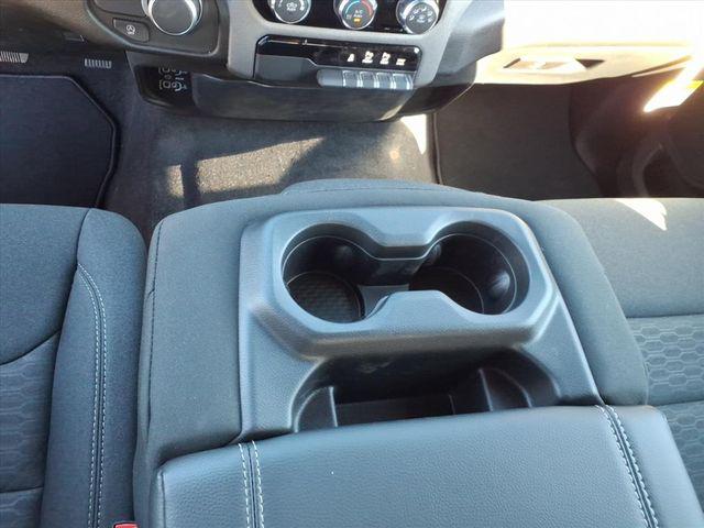 2026 Ram 1500 Express Crew Cab 4x2 5'7" Box