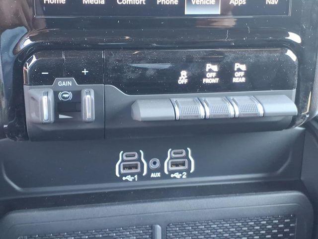 2026 Ram 1500 Lone Star Crew Cab 4x4 5'7" Box