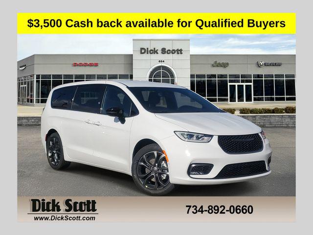 2026 Chrysler Pacifica PACIFICA SELECT