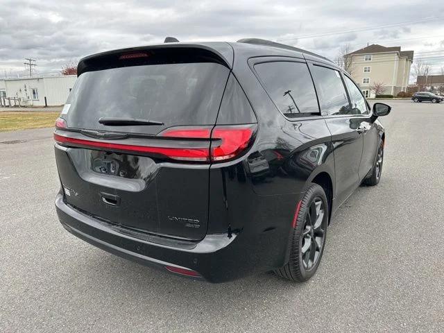 2026 Chrysler Pacifica Limited AWD