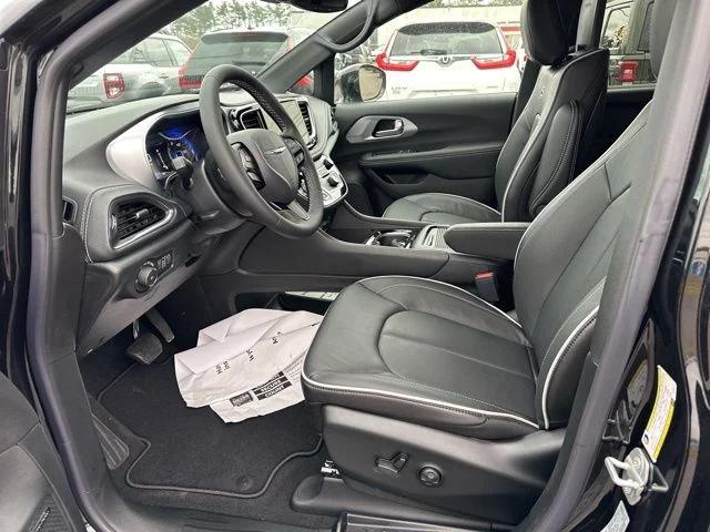 2026 Chrysler Pacifica Limited AWD