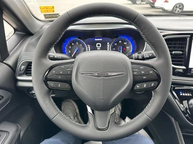 2026 Chrysler Pacifica Limited AWD