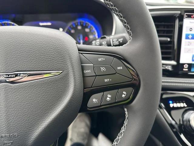 2026 Chrysler Pacifica Limited AWD
