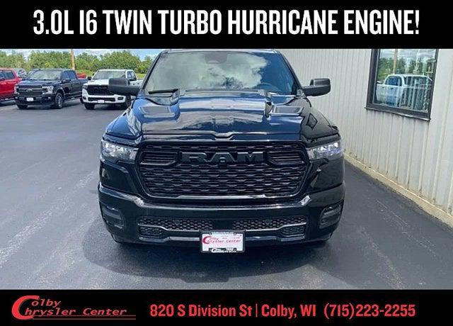 2026 RAM 1500 RAM 1500 EXPRESS CREW CAB 4X4 57 BOX