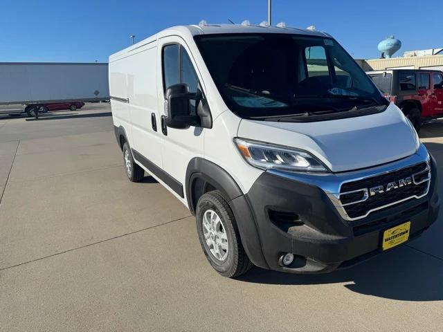 2026 RAM Ram ProMaster RAM PROMASTER 2500 SLT CARGO VAN LOW ROOF 136 WB