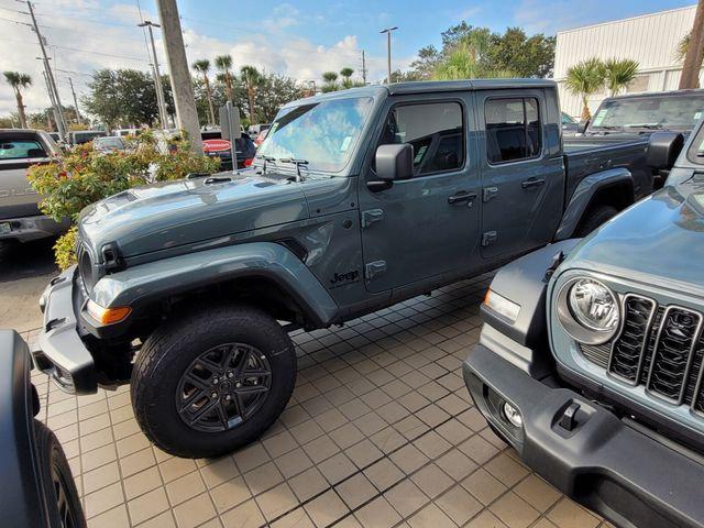 2026 Jeep Gladiator GLADIATOR SPORT S 4X4