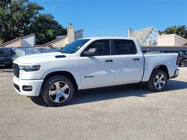 2025 RAM Ram 1500 RAM 1500 TRADESMAN CREW CAB 4X2 57 BOX 2025 RAM Ram 1500 RAM 1500 TRADESMAN CREW CAB 4X2 57 BOX