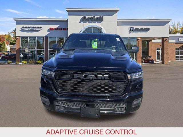2026 RAM Ram 1500 RAM 1500 EXPRESS CREW CAB 4X4 57 BOX