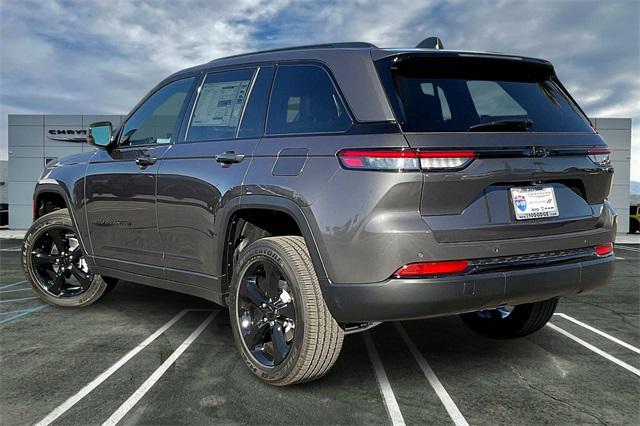 2025 Jeep Grand Cherokee GRAND CHEROKEE ALTITUDE 4X2