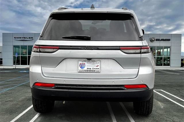 2025 Jeep Grand Cherokee GRAND CHEROKEE ALTITUDE 4X2