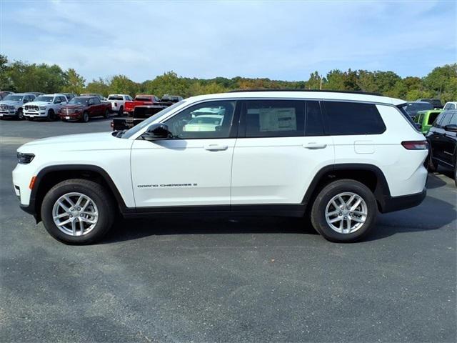 2025 Jeep Grand Cherokee GRAND CHEROKEE L LAREDO X 4X4