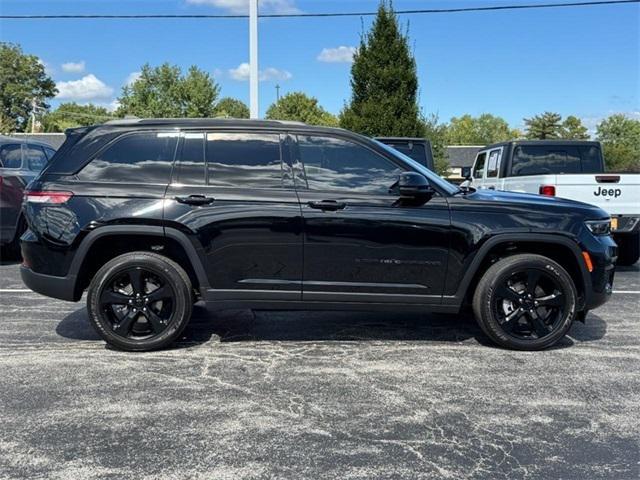 2023 Jeep Grand Cherokee Altitude 4x4