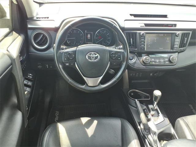 2018 Toyota RAV4 Platinum 2018 Toyota RAV4 Platinum