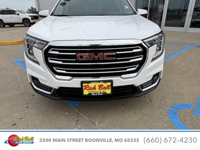 2024 GMC Terrain FWD SLT