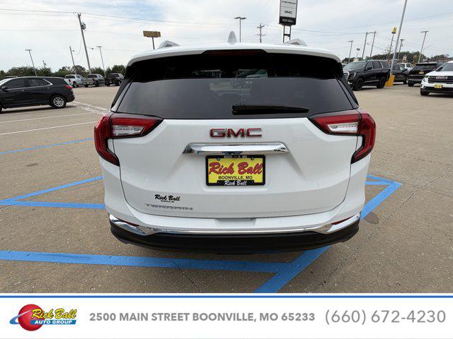 2024 GMC Terrain FWD SLT