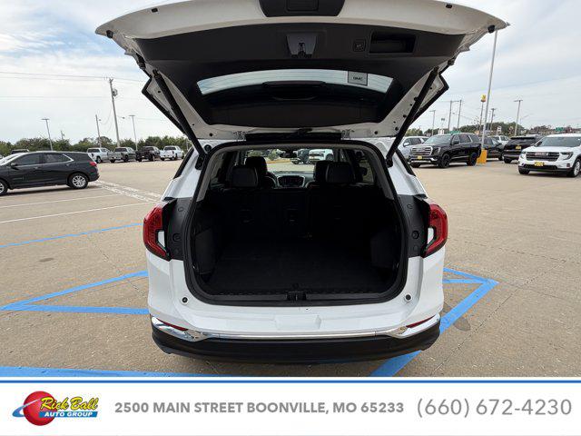 2024 GMC Terrain FWD SLT