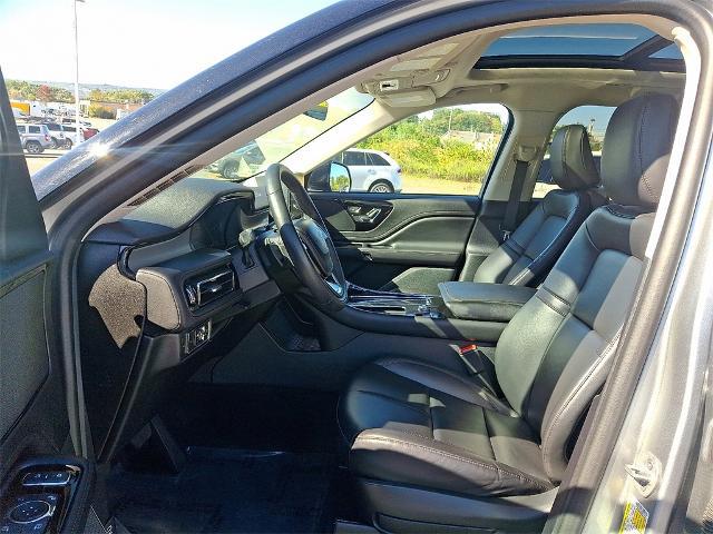 2022 Lincoln Aviator Standard