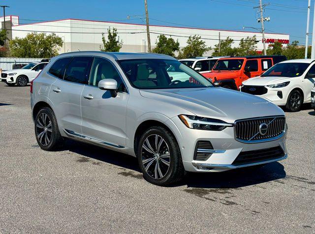 2023 Volvo XC60 B5 Plus Bright Theme 2023 Volvo XC60 B5 Plus Bright Theme