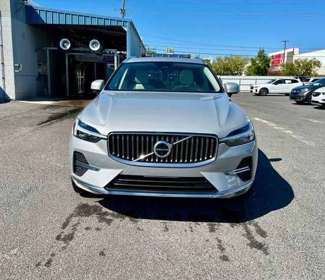 2023 Volvo XC60 B5 Plus Bright Theme 2023 Volvo XC60 B5 Plus Bright Theme