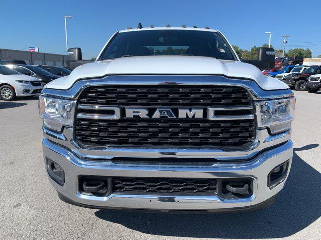 2024 Ram 3500 Big Horn Crew Cab 4x4 8' Box