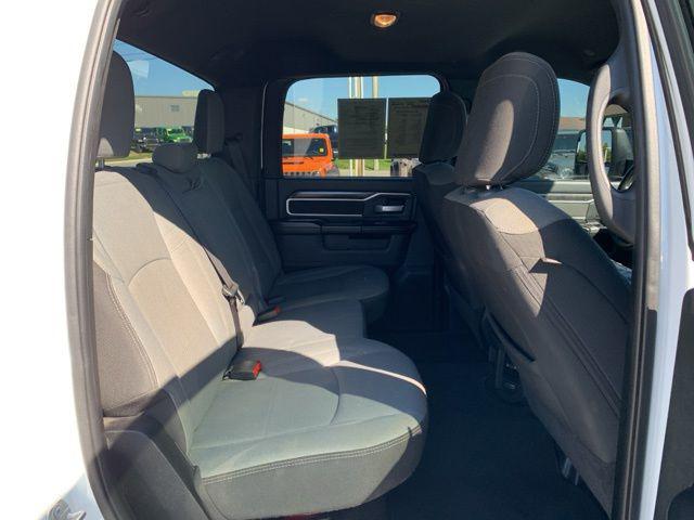 2024 Ram 3500 Big Horn Crew Cab 4x4 8' Box