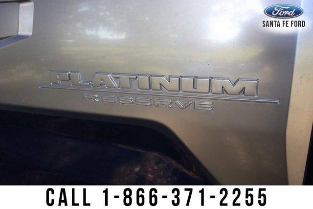 2024 Nissan Titan Crew Cab Platinum Reserve 4x2