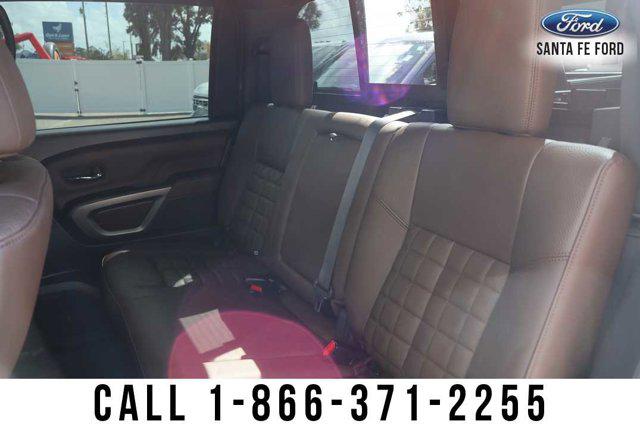 2024 Nissan Titan Crew Cab Platinum Reserve 4x2
