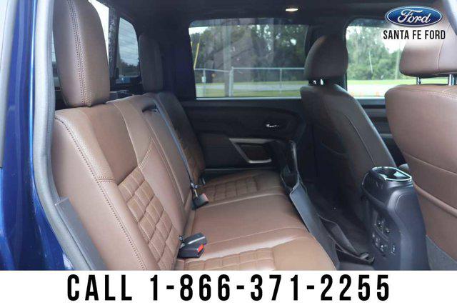 2024 Nissan Titan Crew Cab Platinum Reserve 4x2