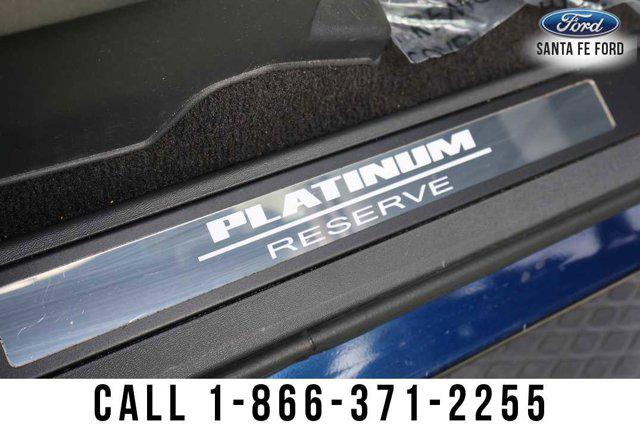 2024 Nissan Titan Crew Cab Platinum Reserve 4x2