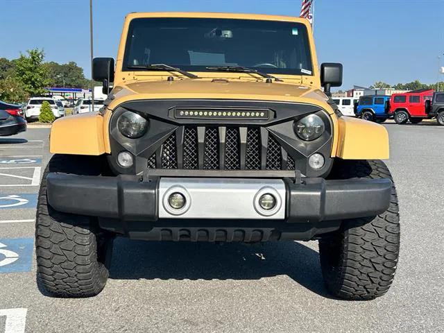 2014 Jeep Wrangler Unlimited Sahara 2014 Jeep Wrangler Unlimited Sahara