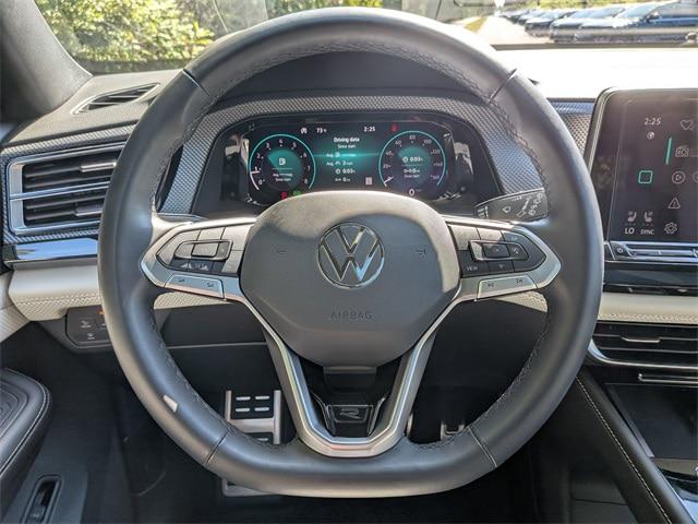 2025 Volkswagen Atlas Cross Sport 2.0T SEL Premium R-Line